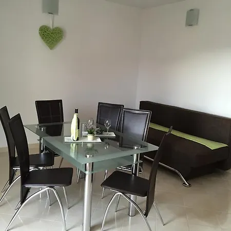 Apartment Ive