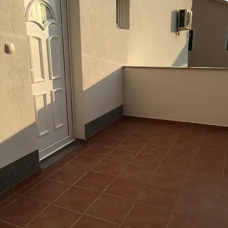 Ive Apartment