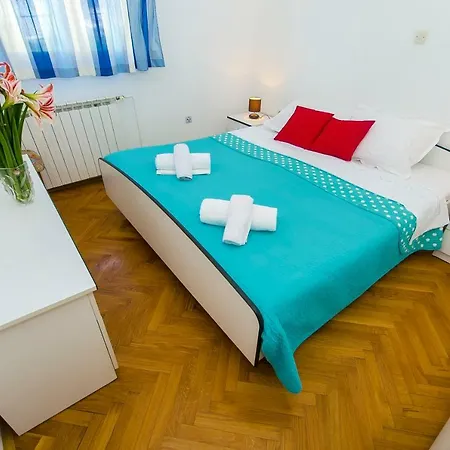 Ive Apartmán *