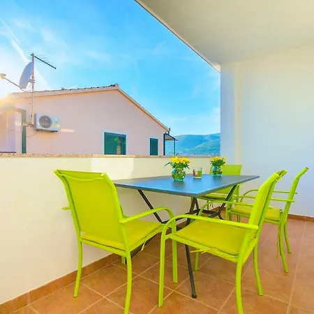 Apartment Ive