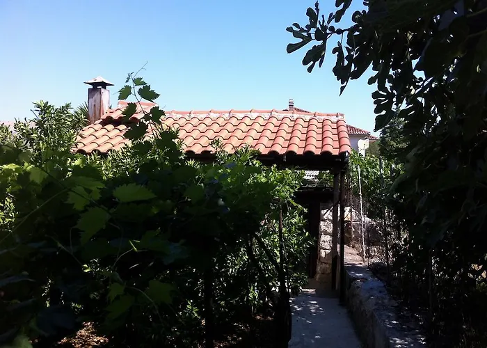 Ive Apartment Trogir