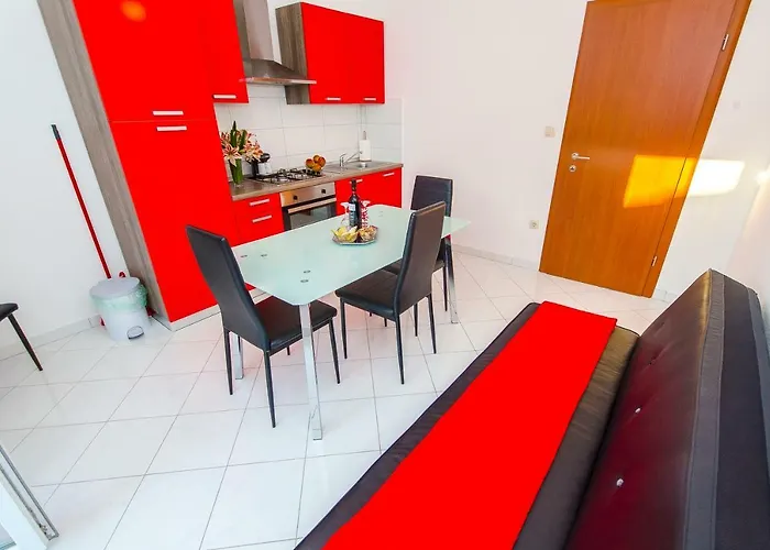Ive Apartment *